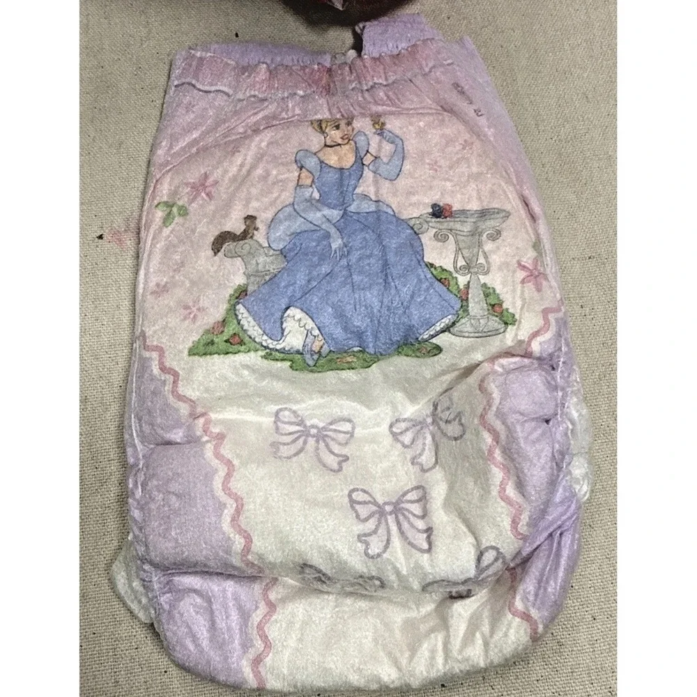 Vintage 2004 Huggies Pull-Ups Disney Princess 2T-3T Open Pack 28 Ct